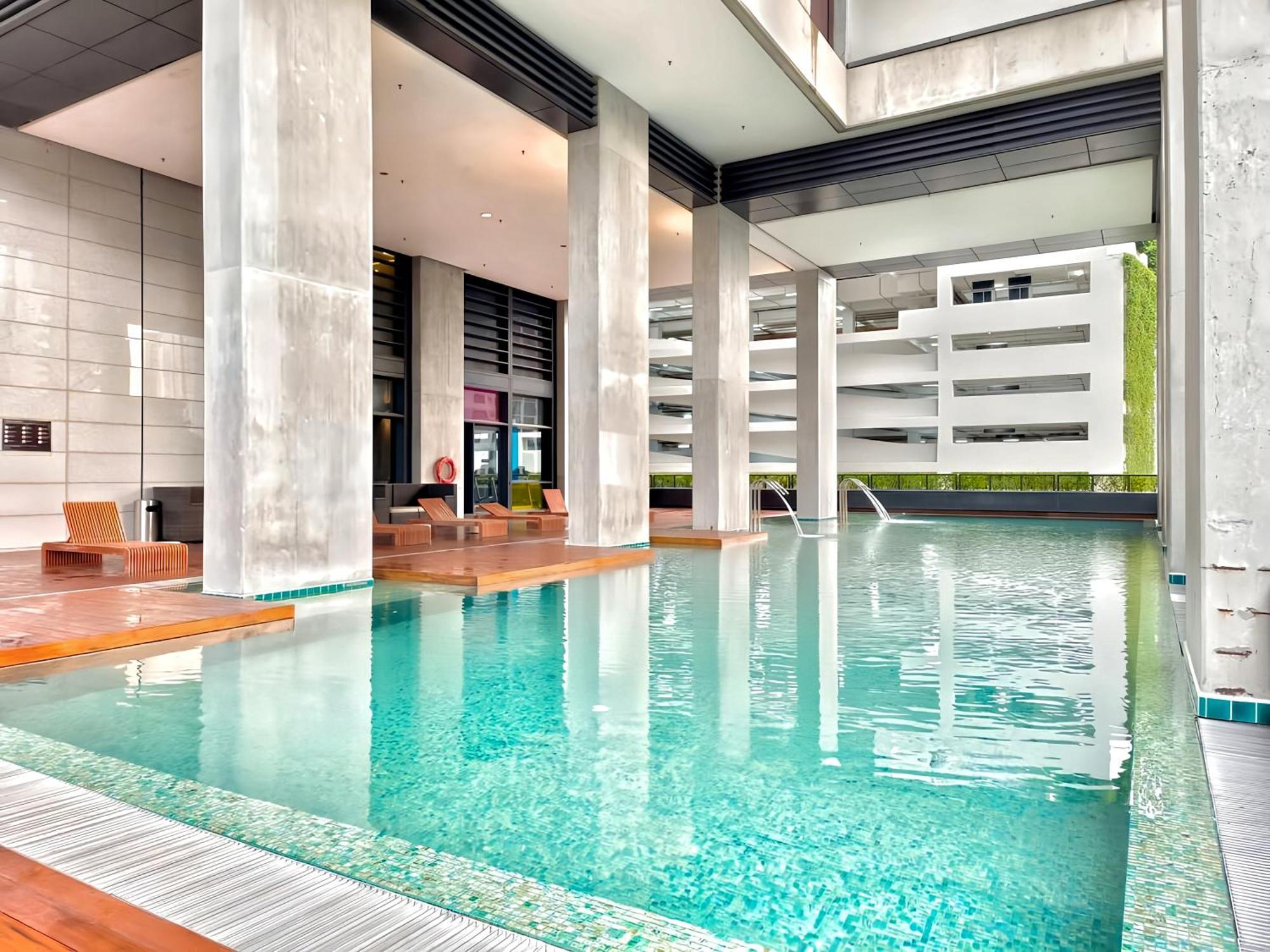 Apartment Arcoris Mont Kiara *